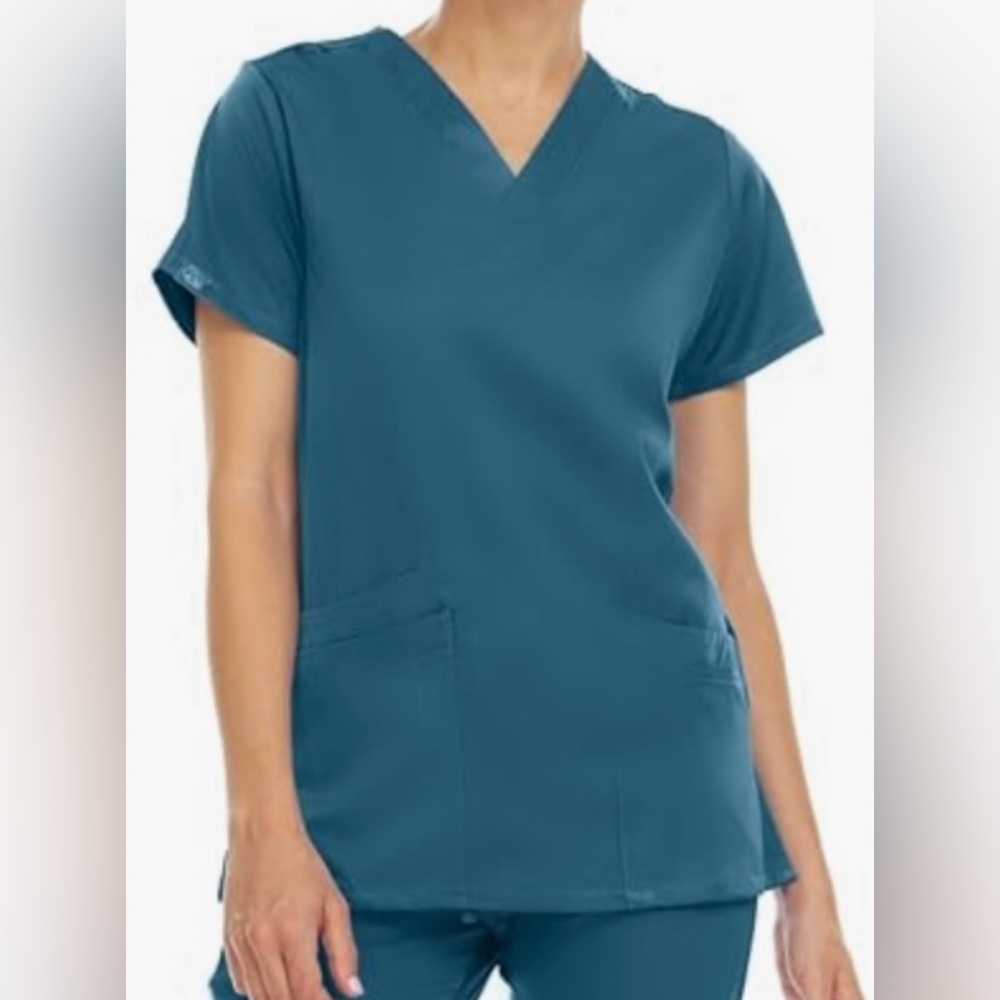 New Mini Marilyn Scrub set. Jogger style. Large.